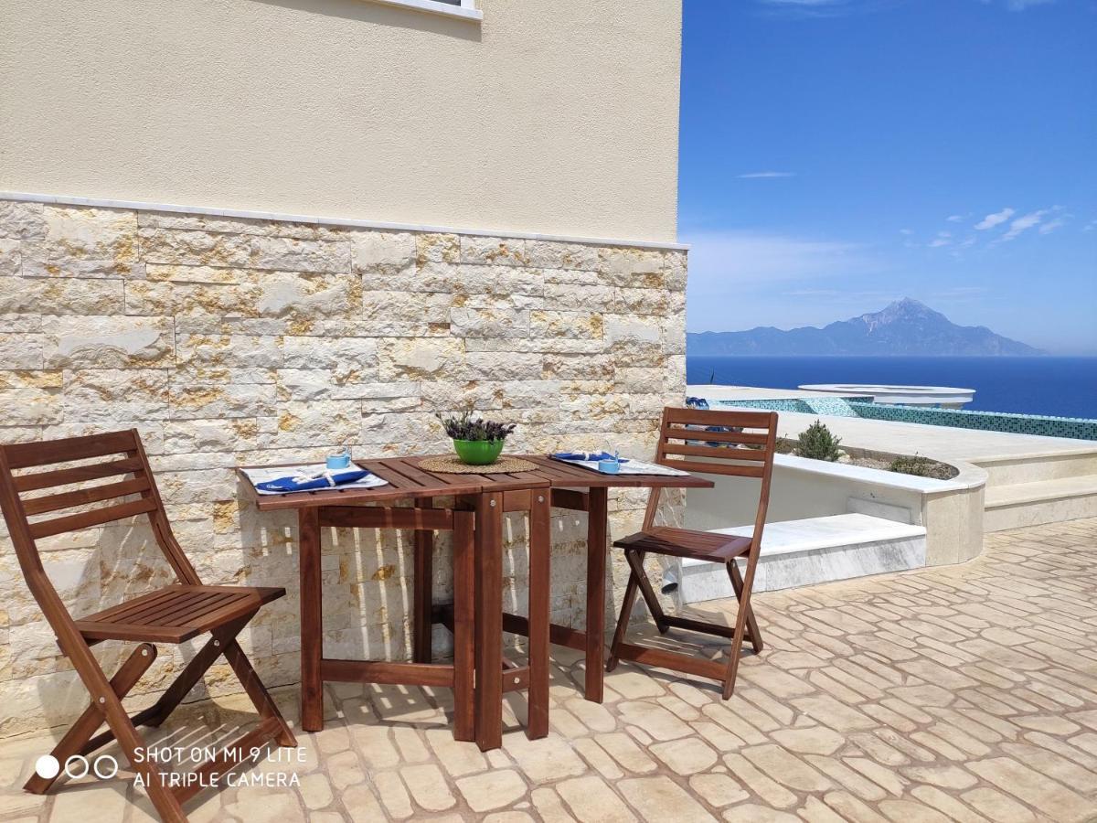 Villa Ulyana Kriaritsi - Athos Sea View & Spa Екстериор снимка