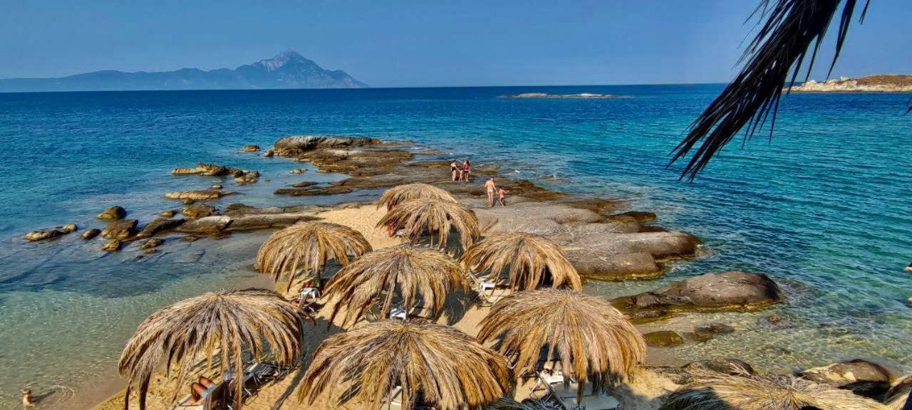 Villa Ulyana Kriaritsi - Athos Sea View & Spa Екстериор снимка